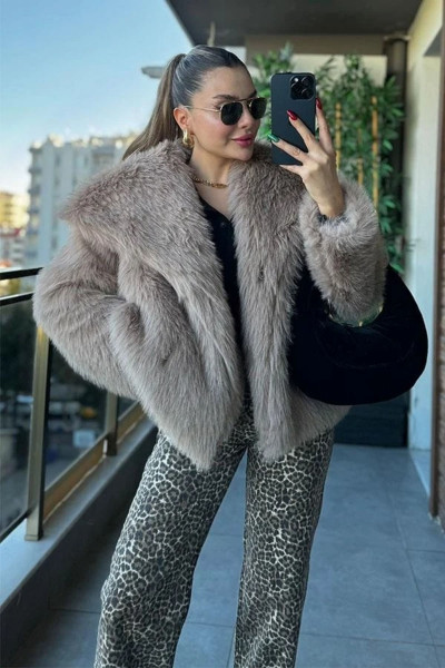 Kadın Premium Yakalı İthal Suni Kürk