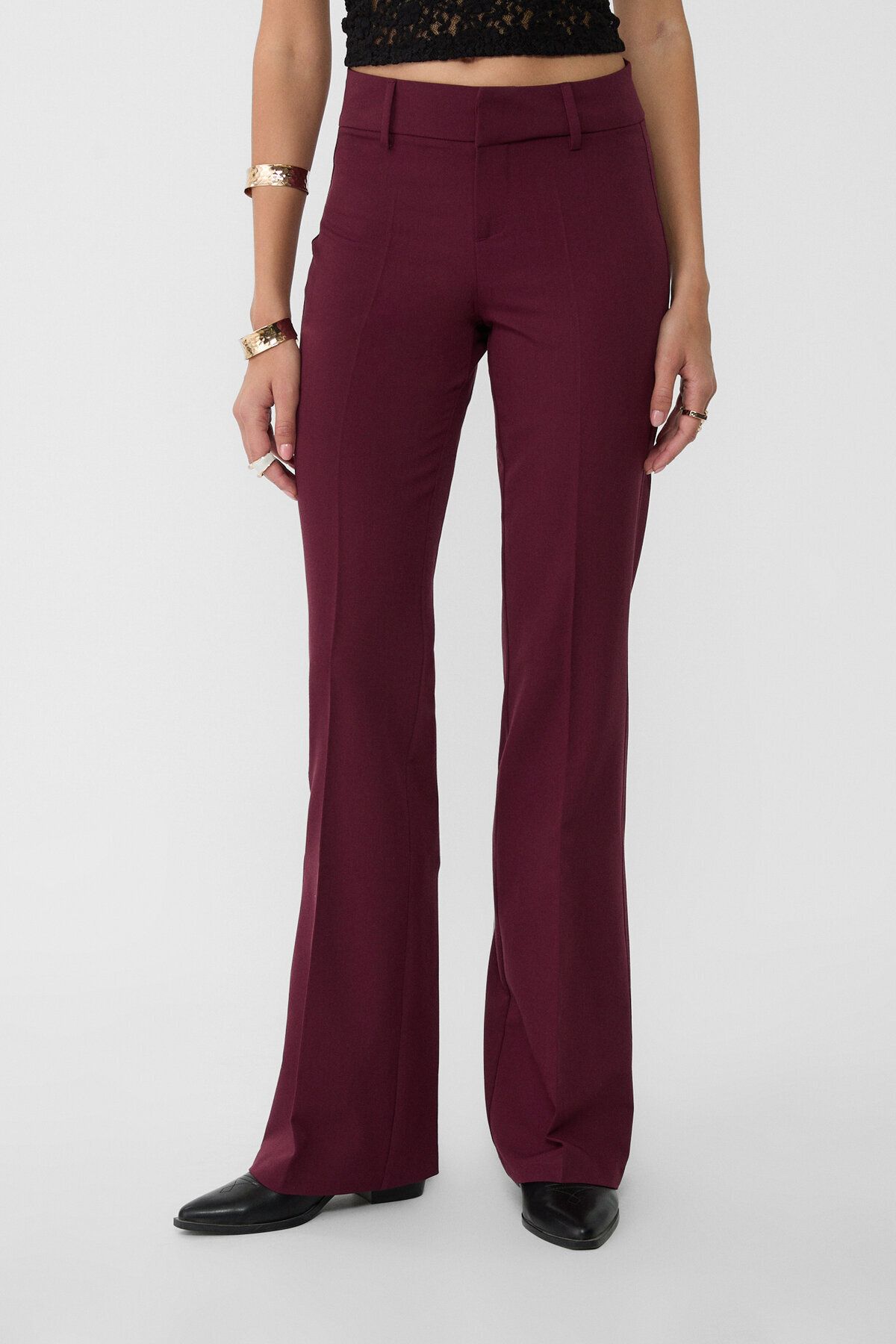 Relaxed fit özel dikim İspanyol paça pantolon Relaxed fit özel dikim İspanyol paça pantolon