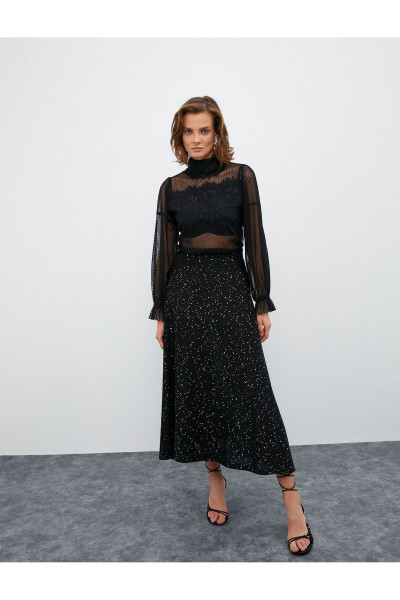 Melis Ağazat X Koton - Dik Yaka Dantelli Transparan Bluz Melis Ağazat X Koton - Dik Yaka Dantelli Transparan Bluz