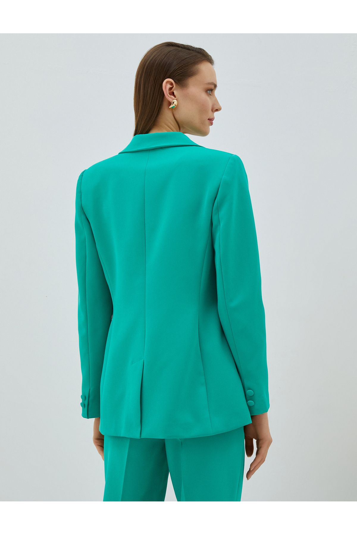 Kruvaze Düğmeli Blazer Ceket Kapaklı Cep Detaylı Kruvaze Düğmeli Blazer Ceket Kapaklı Cep Detaylı