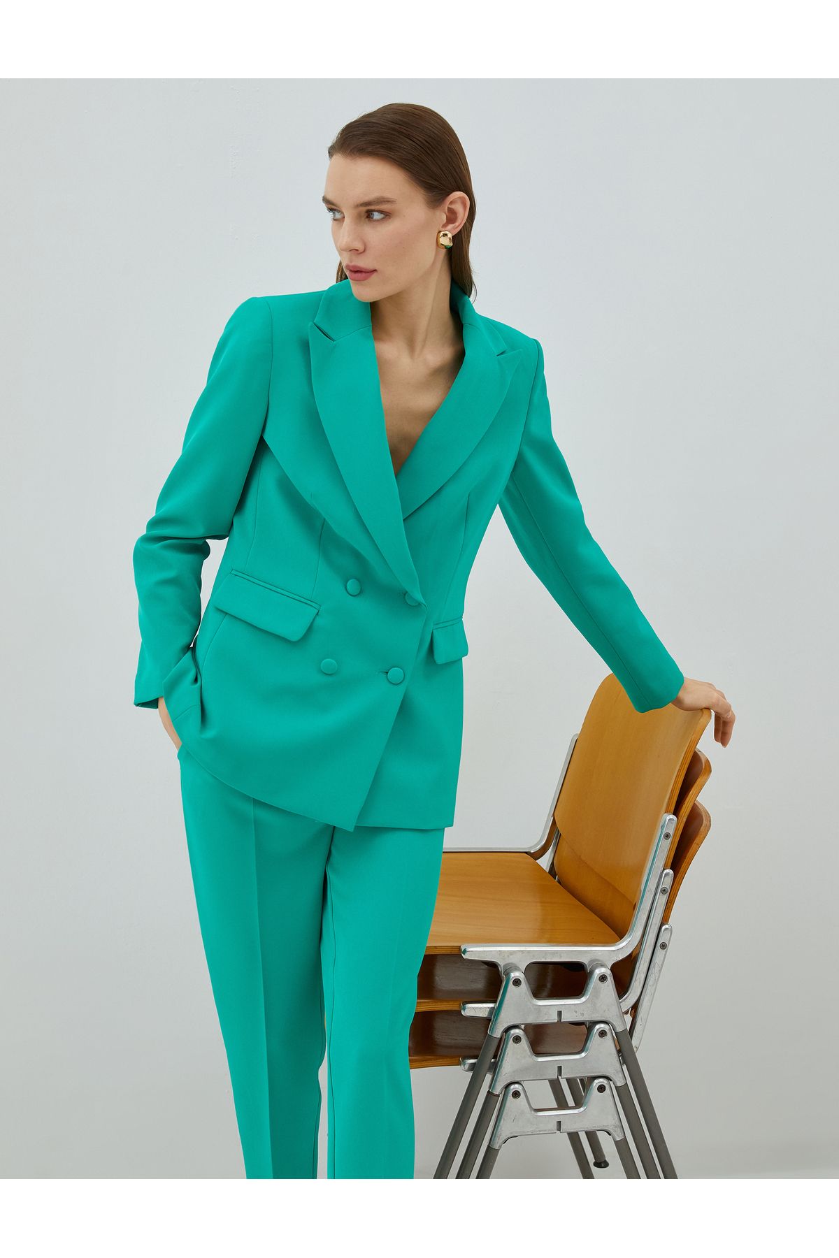 Kruvaze Düğmeli Blazer Ceket Kapaklı Cep Detaylı Kruvaze Düğmeli Blazer Ceket Kapaklı Cep Detaylı
