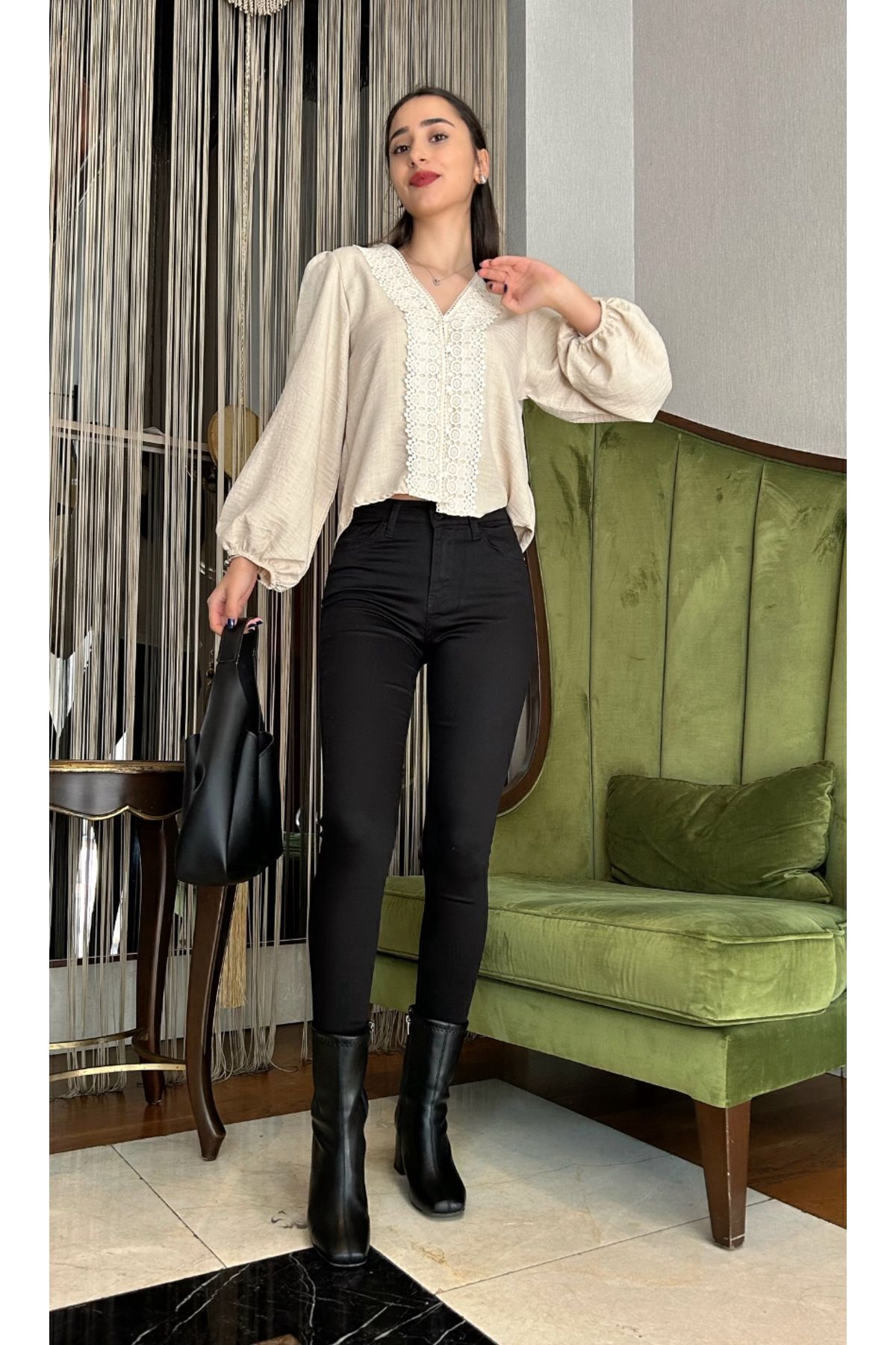 Yüksel Bel Likralı Klasik Kesim Kadın Siyah Pantalon