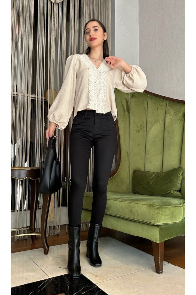 Yüksel Bel Likralı Klasik Kesim Kadın Siyah Pantalon Yüksel Bel Likralı Klasik Kesim Kadın Siyah Pantalon