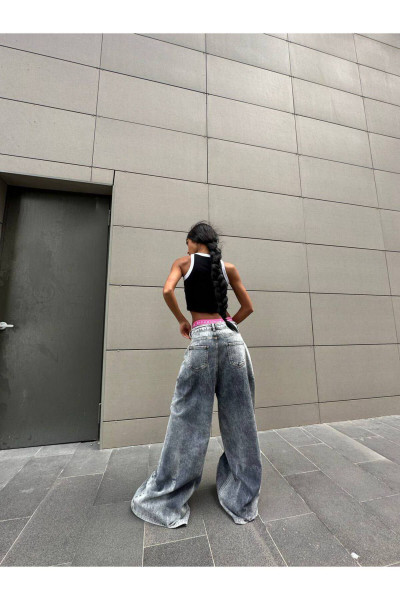 Salaş Kesim Gri Yıkamalı Kot Pantolon Gri Jeans Salaş Kesim Gri Yıkamalı Kot Pantolon Gri Jeans