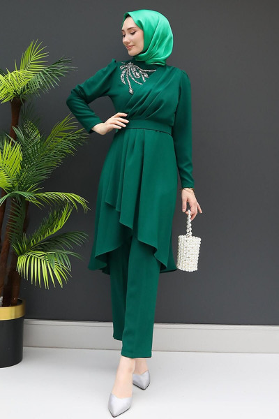 Taşlı Pileli Takım Zümrüt