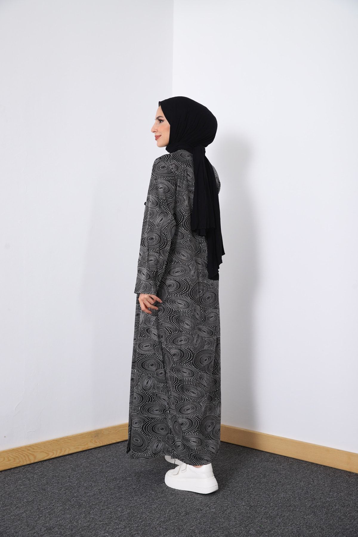 Mevsimlik Kadın Gri Tesettür Elbise, Terletmeyen Namaz Kıyafeti, Dökümlü Ferace Mevsimlik Kadın Gri Tesettür Elbise, Terletmeyen Namaz Kıyafeti, Dökümlü Ferace