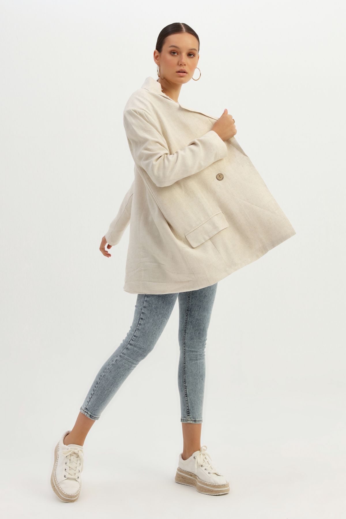 Kruvaze Yaka Tek Düğmeli Keten Blazer Ceket Naturel Kruvaze Yaka Tek Düğmeli Keten Blazer Ceket Naturel