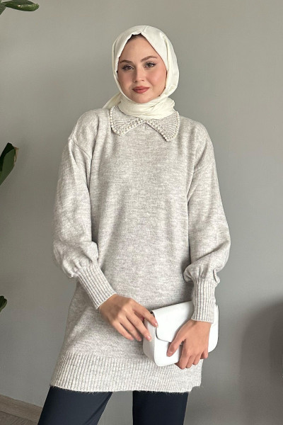 Yakası İncili Gri Triko Kazak Yakası İncili Gri Triko Kazak