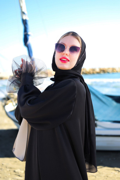 Siyah Renk Şık Abaya Takım - Abaya, Elbise, Kemer ve Şal Seti Siyah Renk Şık Abaya Takım - Abaya, Elbise, Kemer ve Şal Seti
