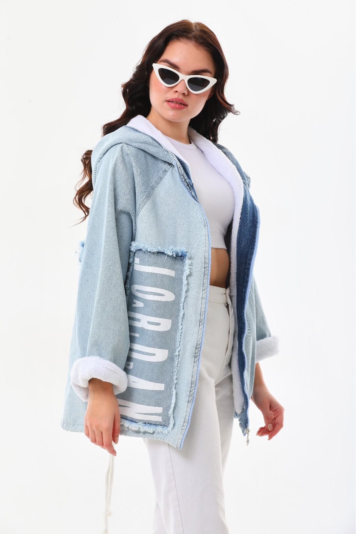Peluş Wellsoft İçli Oversize Kapşonlu Ceket Peluş Wellsoft İçli Oversize Kapşonlu Ceket