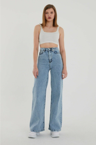 Süper Yüksek Bel Likralı Kar Yıkamalı Geniş Paça Kot Pantolon (wide Leg) Süper Yüksek Bel Likralı Kar Yıkamalı Geniş Paça Kot Pantolon (wide Leg)