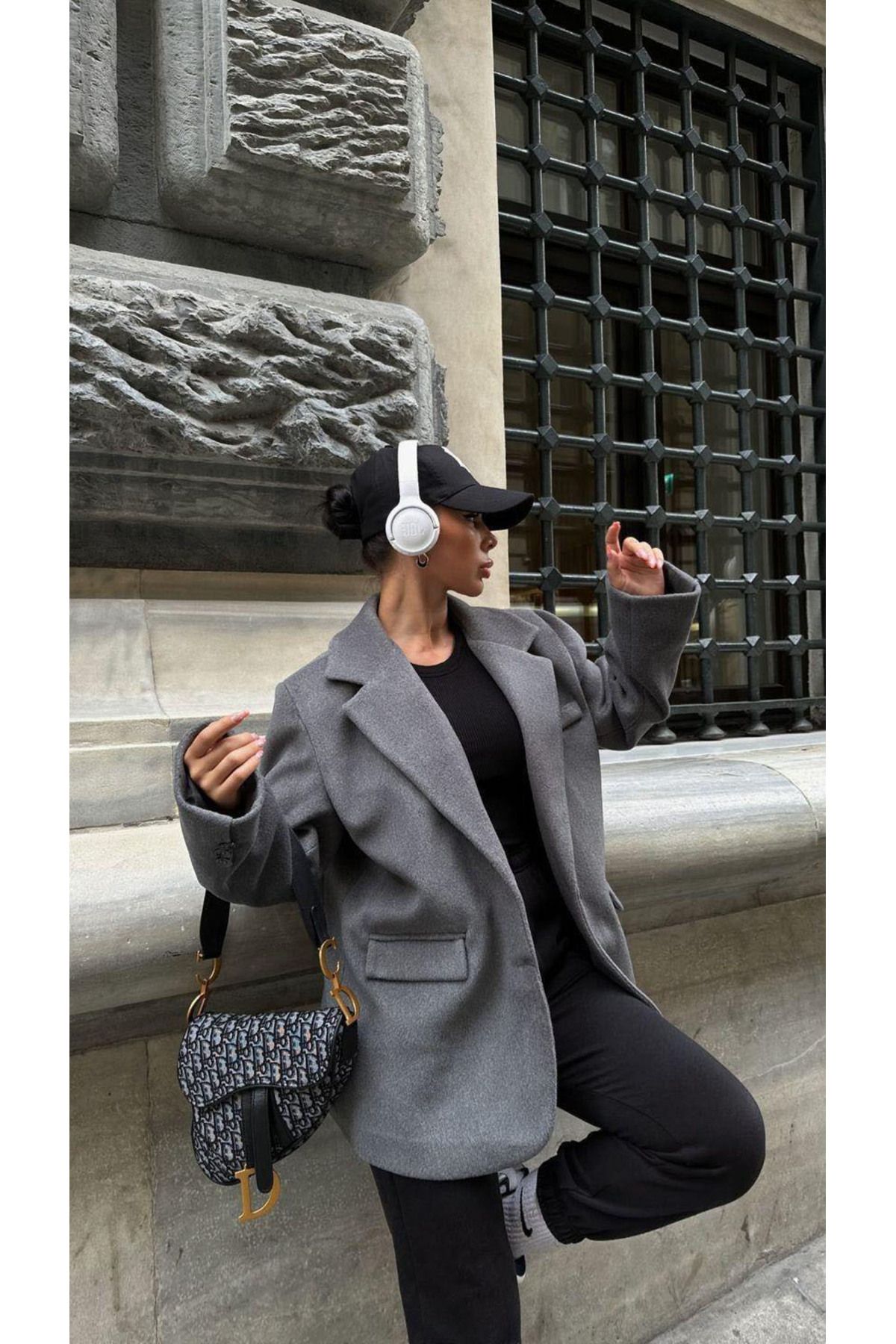 kaşe astarlı tek düğme oversize bol kesim orta boy pinterest muadil kaban mont blazer ceket kaşe astarlı tek düğme oversize bol kesim orta boy pinterest muadil kaban mont blazer ceket
