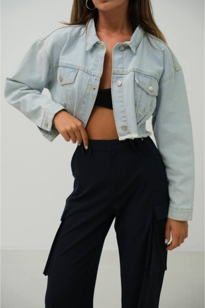 Kadın Pile Detaylı Crop Denim Ceket Kadın Pile Detaylı Crop Denim Ceket