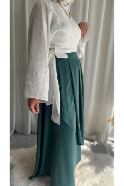 Model Yeliz Medine ipeği Pileli Fermuarlı Uzun Etek Model Yeliz Medine ipeği Pileli Fermuarlı Uzun Etek