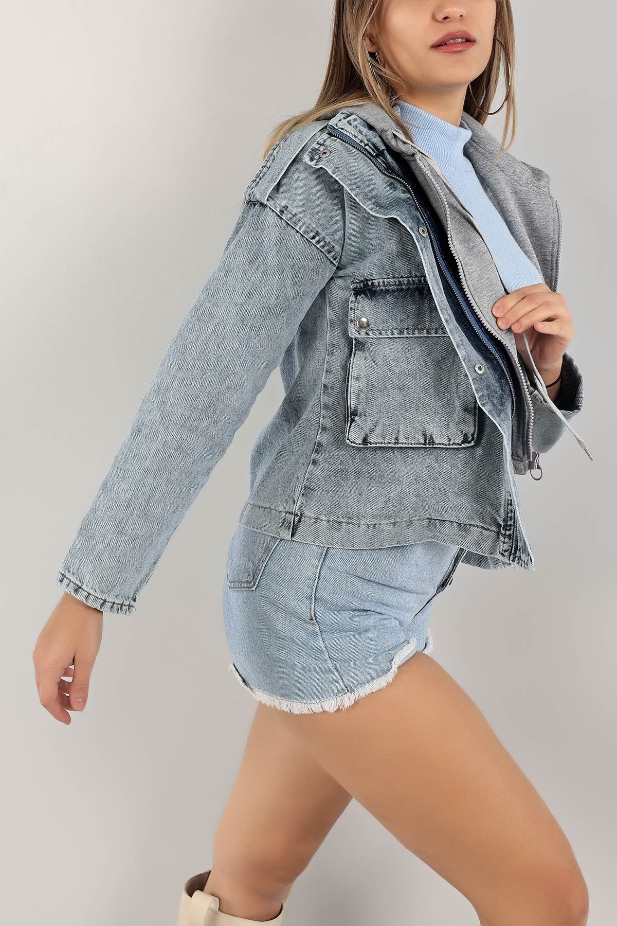 Kapüşonlu Kar Yıkamalı Kot Mont Kapüşonlu Kar Yıkamalı Kot Mont