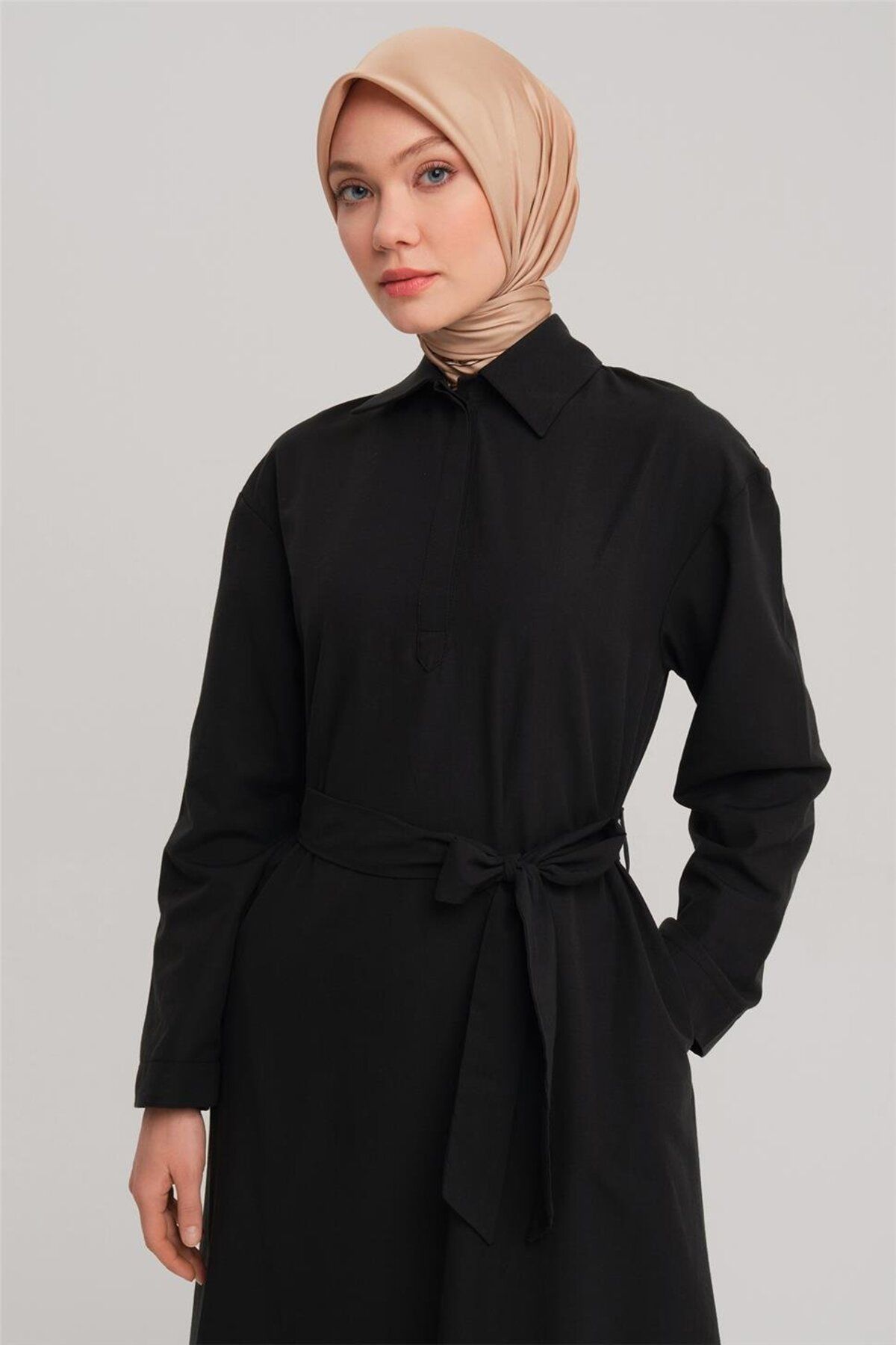 Polo Yaka Basic Pamuk Elbise 24y9822 Siyah Polo Yaka Basic Pamuk Elbise 24y9822 Siyah