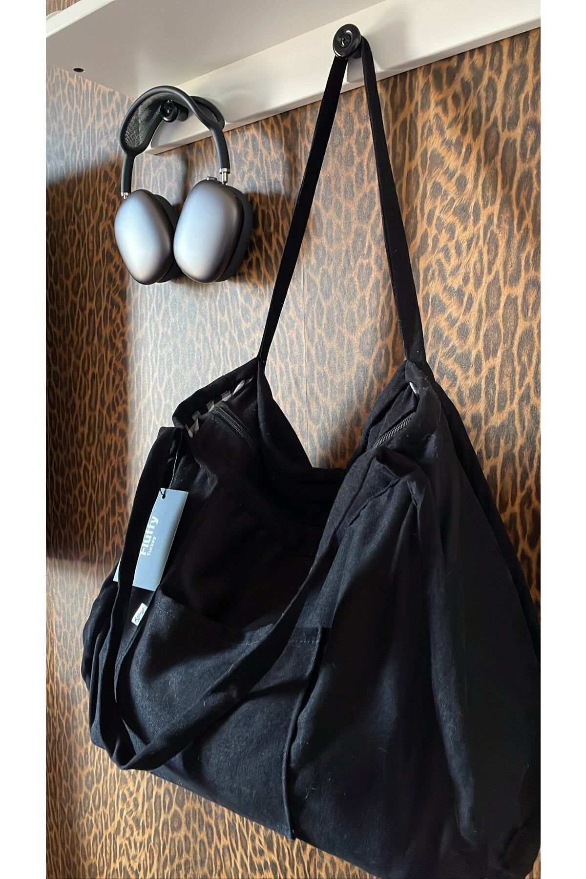 Old School 00s Shopper Bag Fermuarlı, Astarlı , Kumaş, Kol Ve Omuz Çantası / Okul & Günlük Old School 00s Shopper Bag Fermuarlı, Astarlı , Kumaş, Kol Ve Omuz Çantası / Okul & Günlük