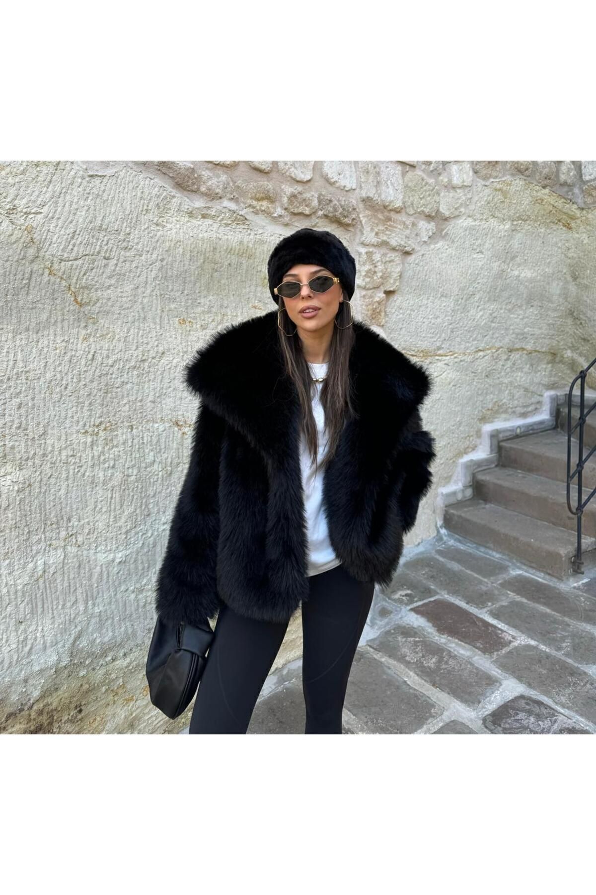 Siyah İçi Astarlı Premium Kürk