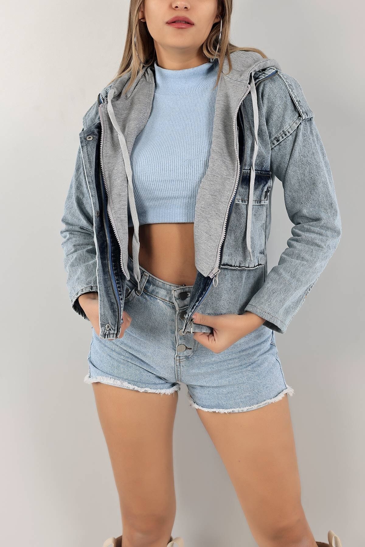 Kapüşonlu Kar Yıkamalı Kot Mont Kapüşonlu Kar Yıkamalı Kot Mont