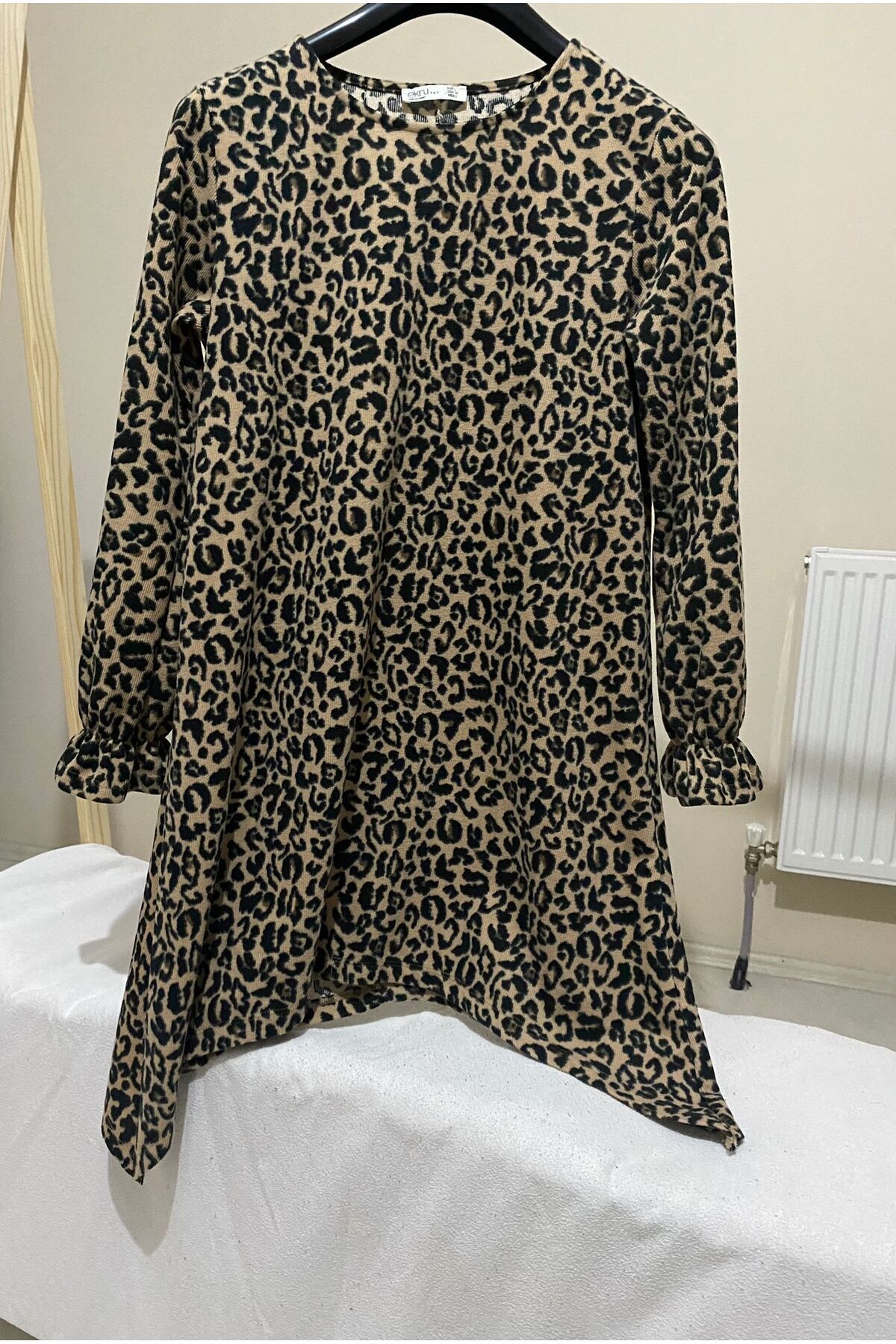 TUNİK LEOPAR DESENLİ TUNİK LEOPAR DESENLİ