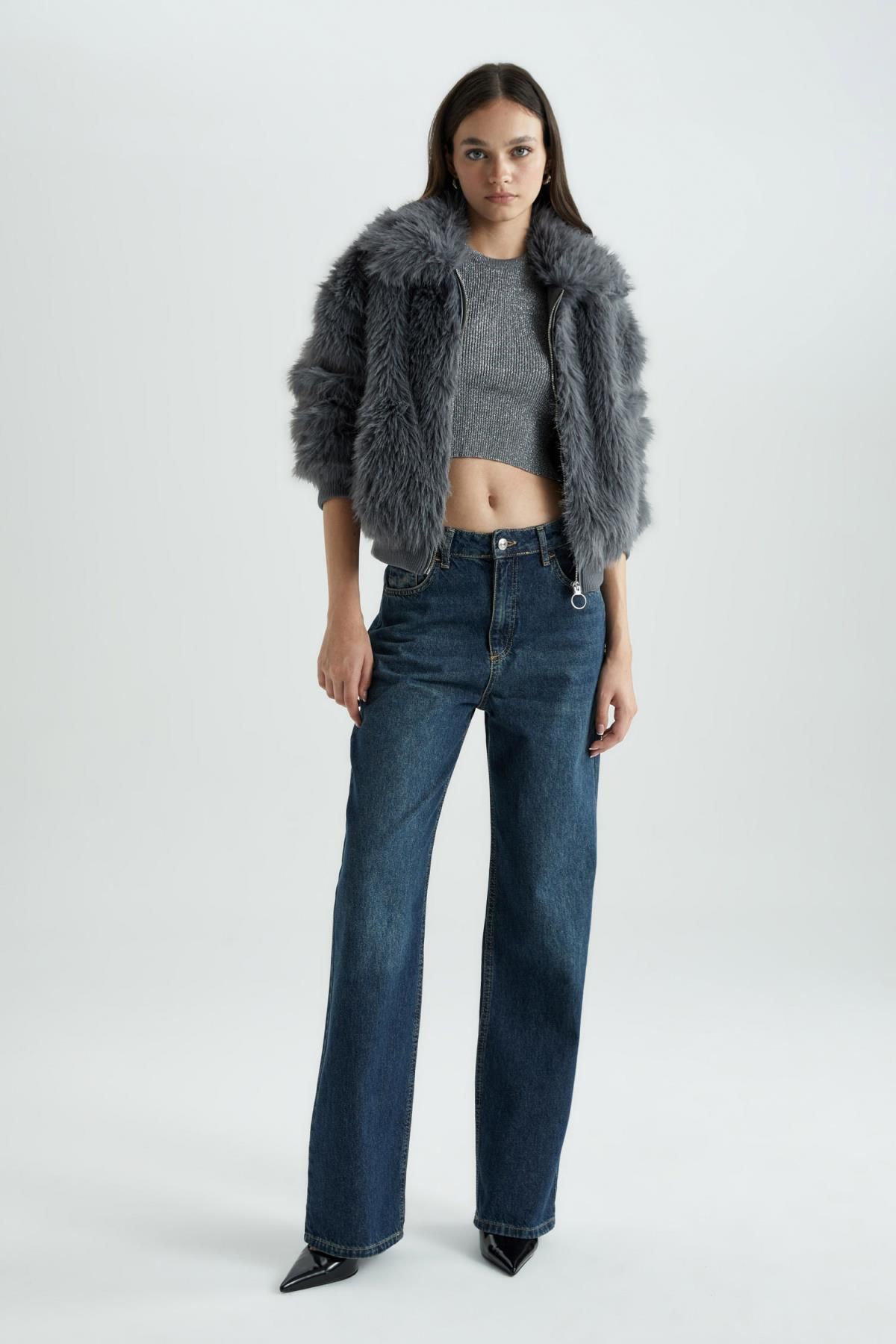 Regular Fit Pelüş Suni Kürk Regular Fit Pelüş Suni Kürk