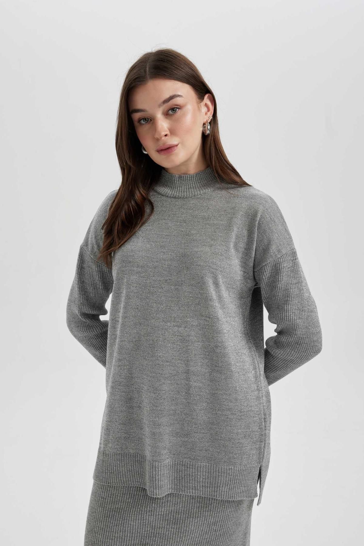 Regular Fit Yarım Balıkçı Yaka Basic Düz Triko Kazak Tunik B5609ax23wn Regular Fit Yarım Balıkçı Yaka Basic Düz Triko Kazak Tunik B5609ax23wn