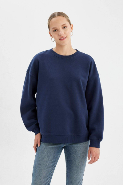Okula Dönüş Oversize Geniş Kalıp Bisiklet Yaka Kalın Basic Düz Sweatshirt Y1346az24wn