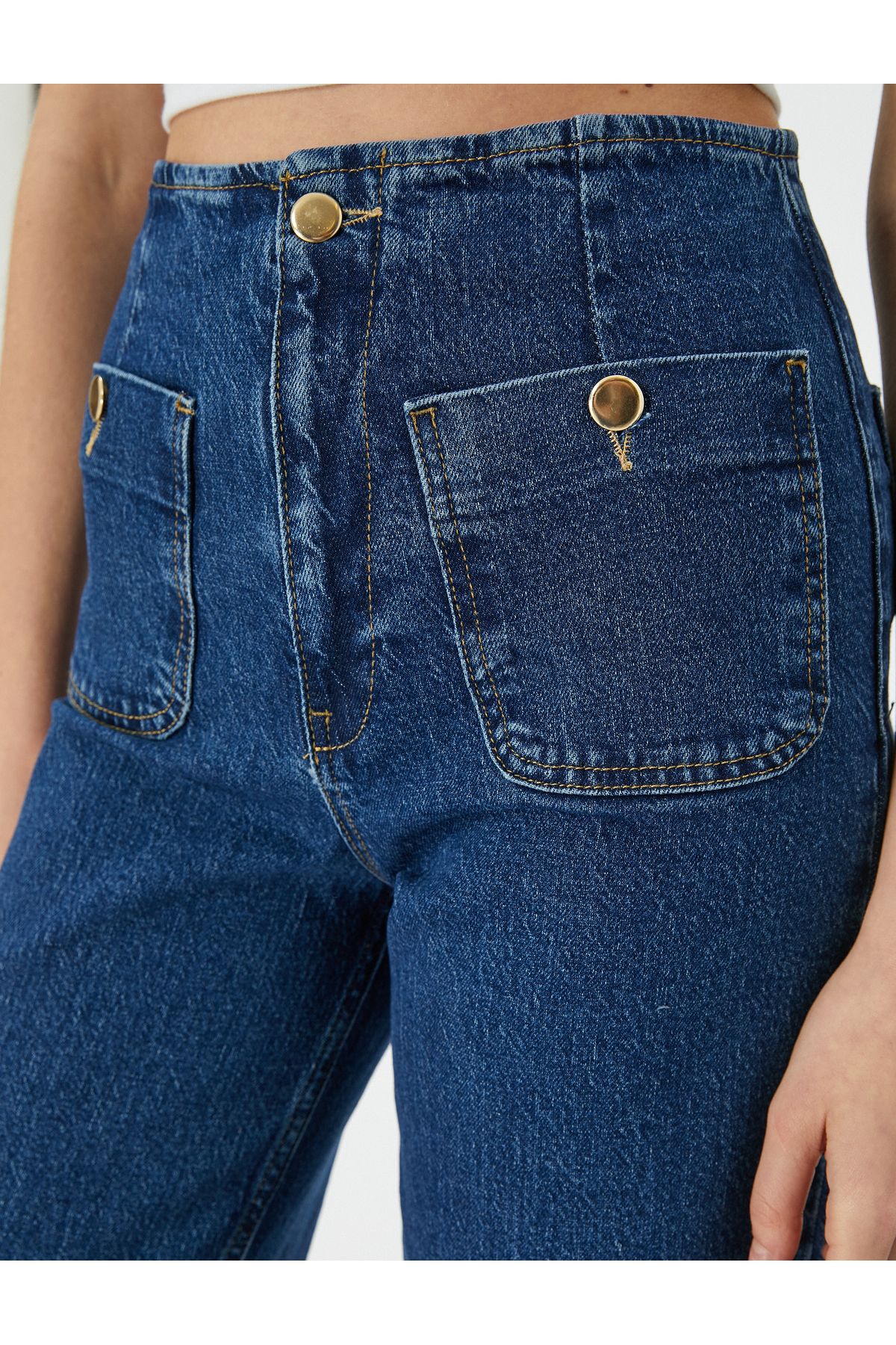 Kısa Geniş Paça Kot Pantolon Yüksek Bel Rahat Kalıp Önden Cep Detaylı - Sandra Culotte Jeans Kısa Geniş Paça Kot Pantolon Yüksek Bel Rahat Kalıp Önden Cep Detaylı - Sandra Culotte Jeans