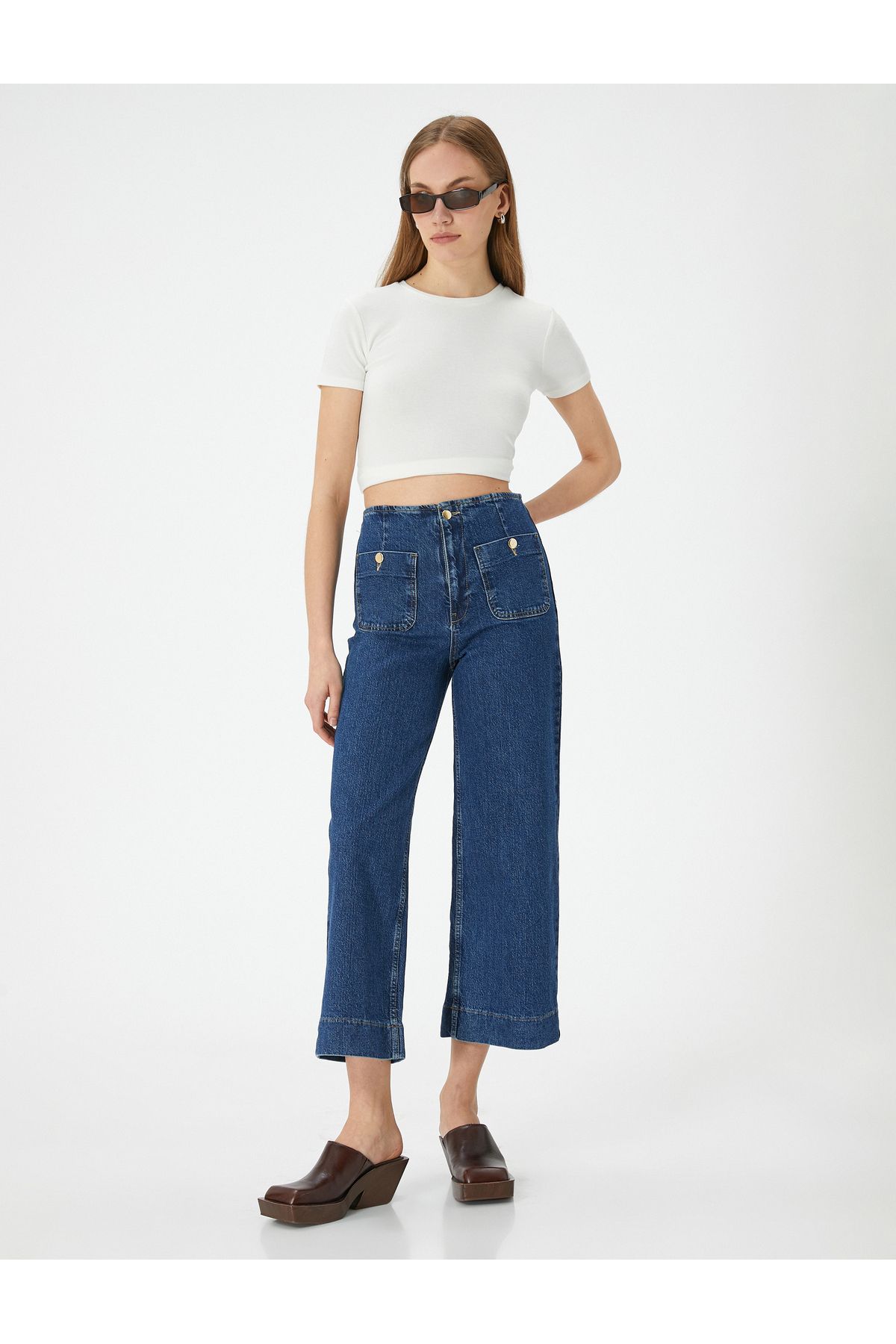 Kısa Geniş Paça Kot Pantolon Yüksek Bel Rahat Kalıp Önden Cep Detaylı - Sandra Culotte Jeans Kısa Geniş Paça Kot Pantolon Yüksek Bel Rahat Kalıp Önden Cep Detaylı - Sandra Culotte Jeans