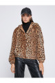 Leopar Desenli Peluş Ceket Kapüşonlu Leopar Desenli Peluş Ceket Kapüşonlu