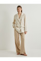 Keten Karışımlı Oversize Blazer Ceket Kruvaze Düğmeli Cep Detaylı Keten Karışımlı Oversize Blazer Ceket Kruvaze Düğmeli Cep Detaylı