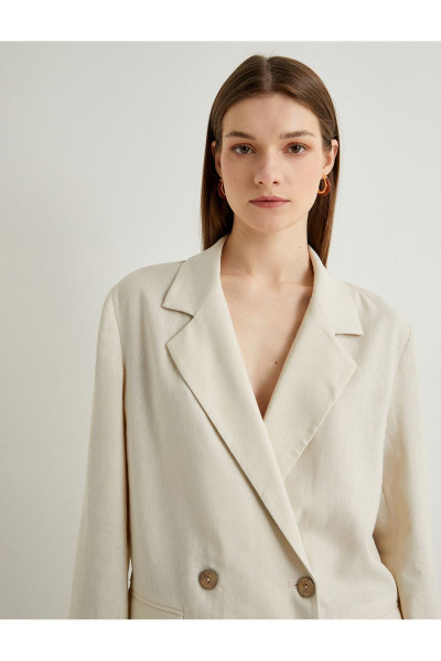 Keten Karışımlı Oversize Blazer Ceket Kruvaze Düğmeli Cep Detaylı Keten Karışımlı Oversize Blazer Ceket Kruvaze Düğmeli Cep Detaylı