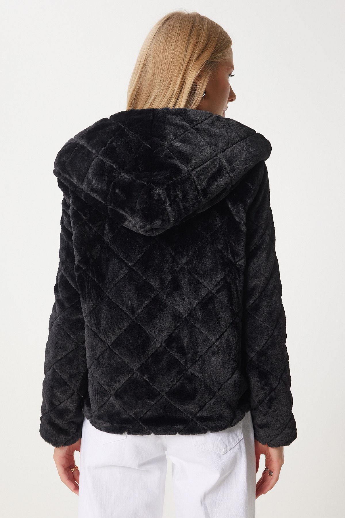 Tüylü Kapüşonlu Oversize Mont SİYAH LRV0062 Tüylü Kapüşonlu Oversize Mont SİYAH LRV0062