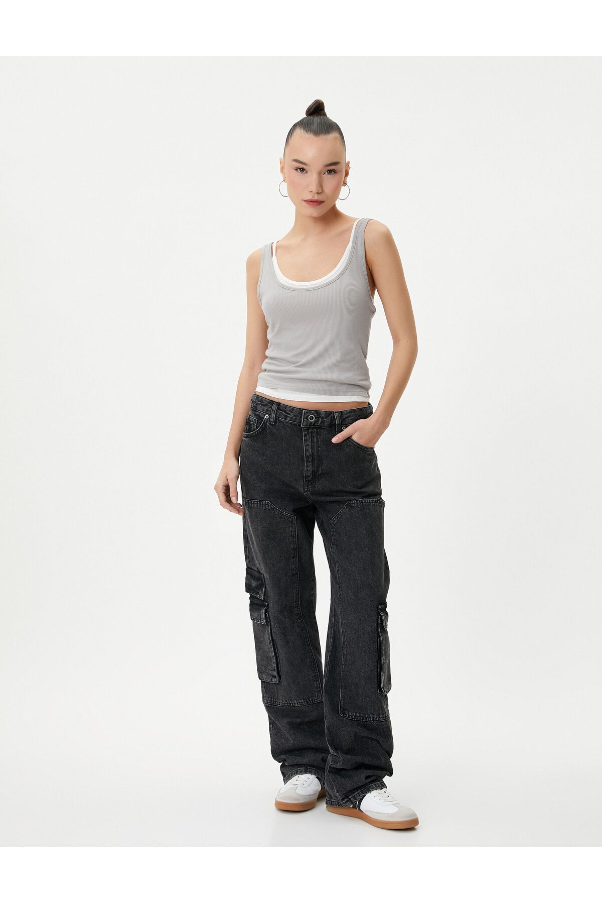 Straight Jean Kargo Kot Pantolon Geniş Düz Paça Cepli Pamuklu - Nora Jean Straight Jean Kargo Kot Pantolon Geniş Düz Paça Cepli Pamuklu - Nora Jean