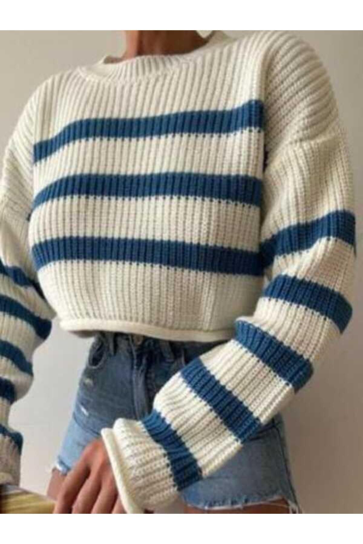 Kadın Trend Çzigili Triko Crop Kazak Kadın Trend Çzigili Triko Crop Kazak