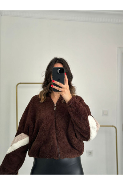 Kahverengi Peluş Kaban Kahverengi Peluş Kaban