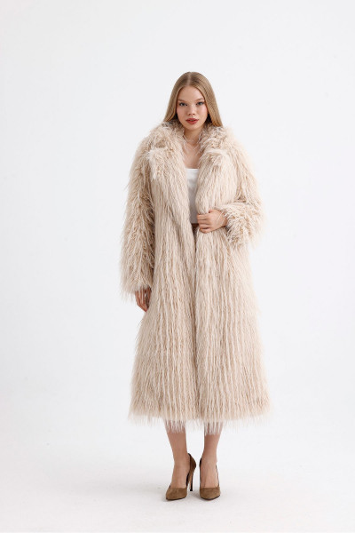 Uzun Tüylü Kürk Manto Ceket Mont Uzun Tüylü Kürk Manto Ceket Mont