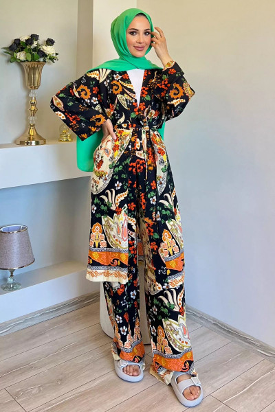 Siyah Desenli Tesettür Viskon Kimono İkili Takım Siyah Desenli Tesettür Viskon Kimono İkili Takım