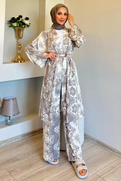 Kremvizon Desenli Tesettür Viskon Kimono İkili Takım Kremvizon Desenli Tesettür Viskon Kimono İkili Takım