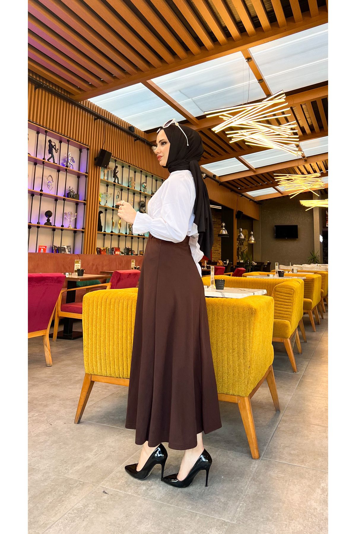 Tesettür Maxi Boy 36-48 Beden Arası (S-M-L-XL) Altı Dikişli Dört Mevsim Skuba Krep Etek Kahverengi Tesettür Maxi Boy 36-48 Beden Arası (S-M-L-XL) Altı Dikişli Dört Mevsim Skuba Krep Etek Kahverengi
