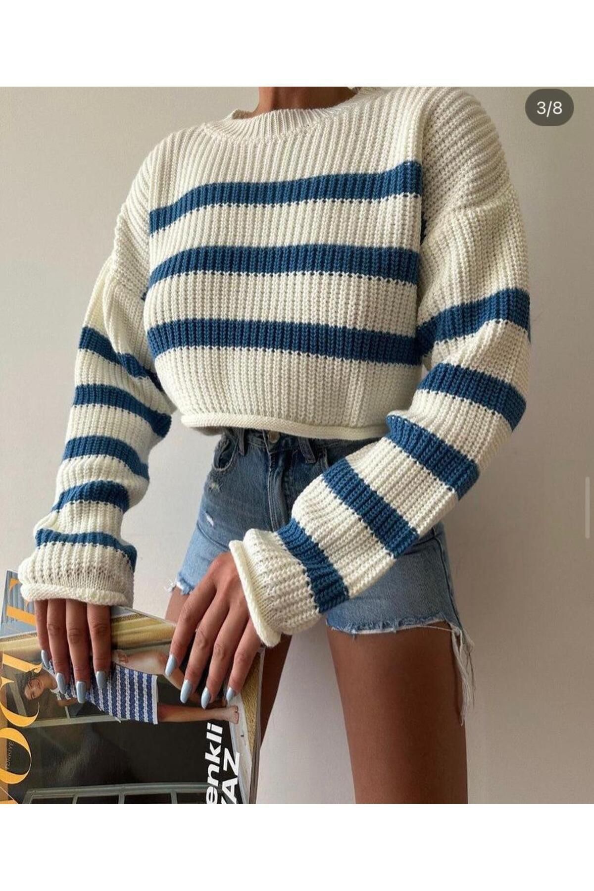 Kadın Trend Çzigili Triko Crop Kazak Kadın Trend Çzigili Triko Crop Kazak