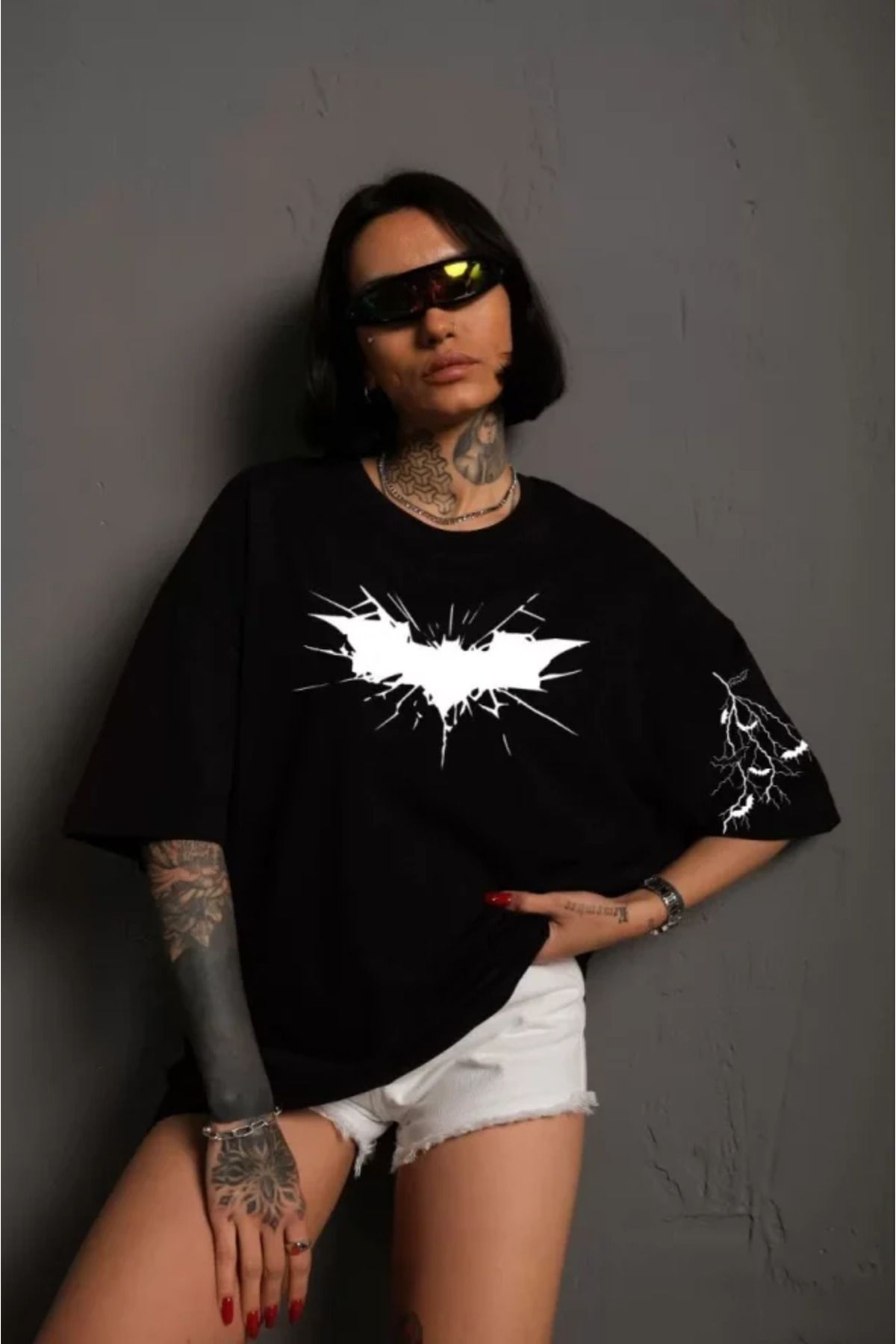 Unisex Ön Ve Kol Baskılı Oversize T-shirt - Siyah Unisex Ön Ve Kol Baskılı Oversize T-shirt - Siyah