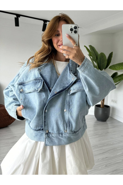 Mavi Çıtçıtlı Oversize Ceket Mavi Çıtçıtlı Oversize Ceket