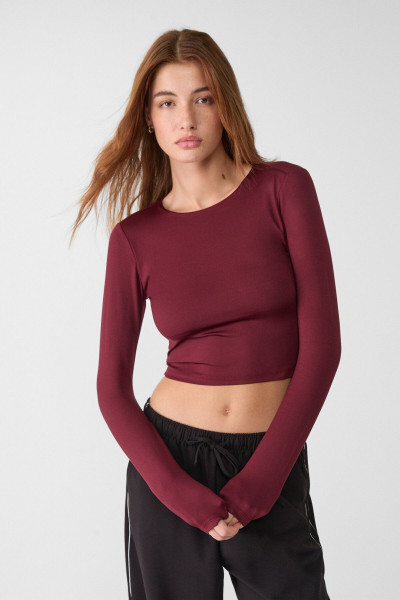 Sırtı açık crop t-shirt Sırtı açık crop t-shirt