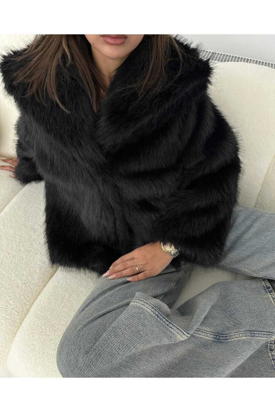 Kadın Yeni Sezon Şal Yaka Oversize Kürk Kadın Yeni Sezon Şal Yaka Oversize Kürk
