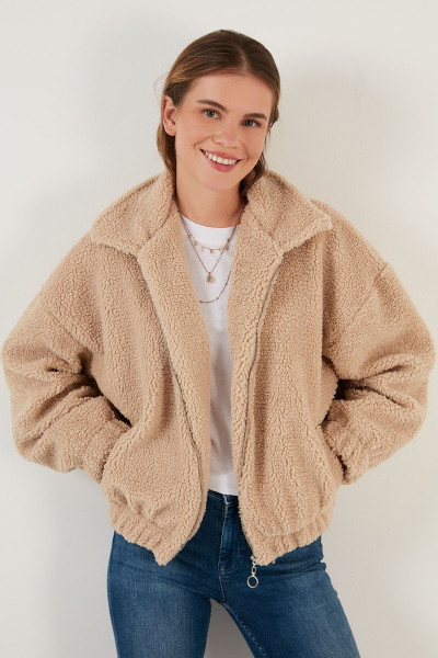Oversize Fermuarlı Yumuşak Tüylü Kürk Mont Kürk 42190017 Oversize Fermuarlı Yumuşak Tüylü Kürk Mont Kürk 42190017