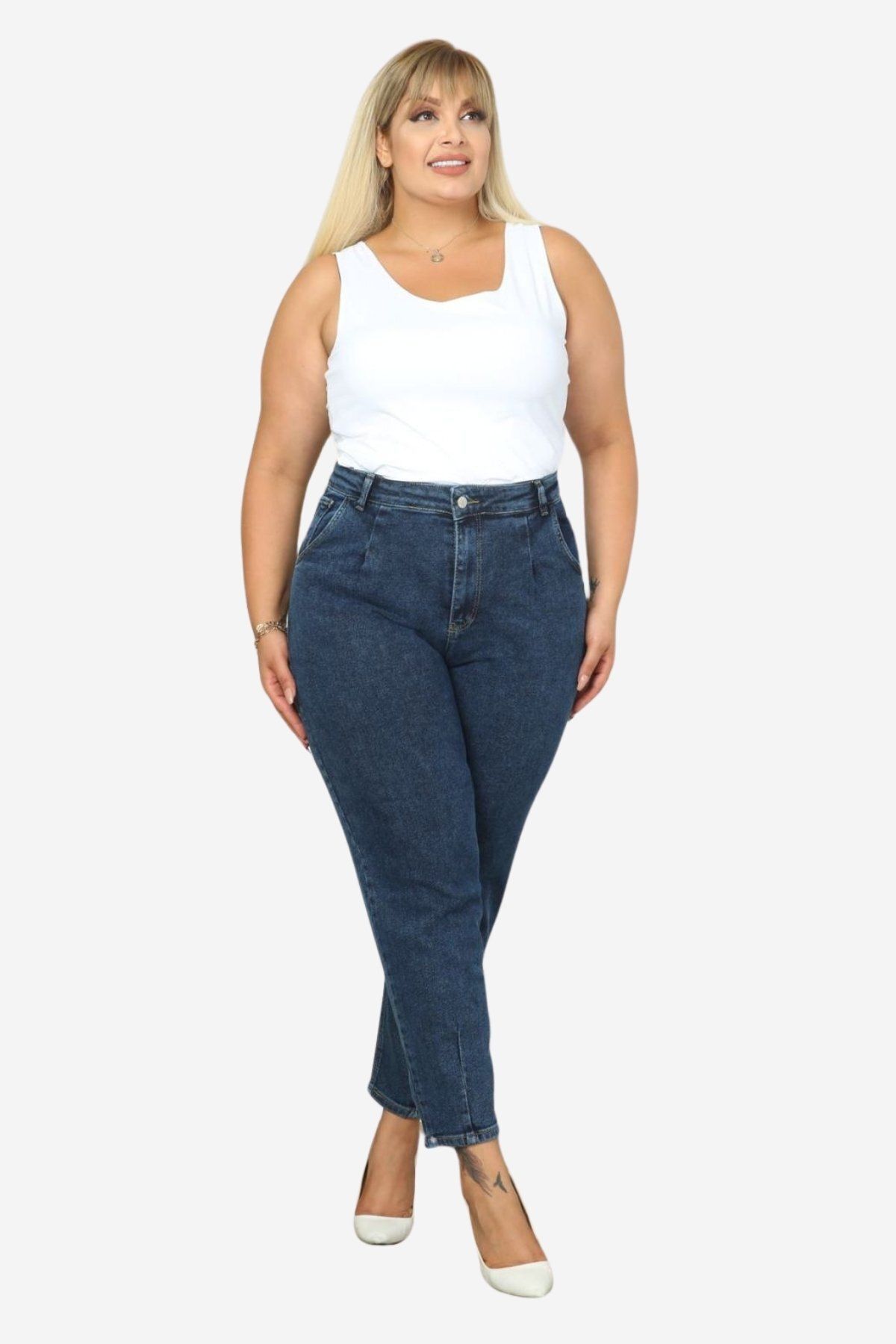 Mom Fit Jean Büyük Beden Yüksek Bel Carrot Kesim Dar Paça Pileli Esnek Kot Pantolon C600 Mavi Mom Fit Jean Büyük Beden Yüksek Bel Carrot Kesim Dar Paça Pileli Esnek Kot Pantolon C600 Mavi