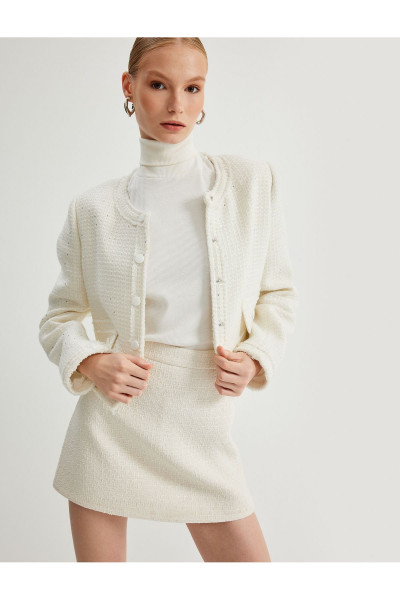 Parıltılı Yuvarlak Yaka Cepli Çıt Çıt Düğme Detaylı Kısa Tüvit Ceket