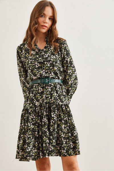 Kadın Papatya Yeşil V Yaka Volanlı Elbise ELB-19000989 Kadın Papatya Yeşil V Yaka Volanlı Elbise ELB-19000989