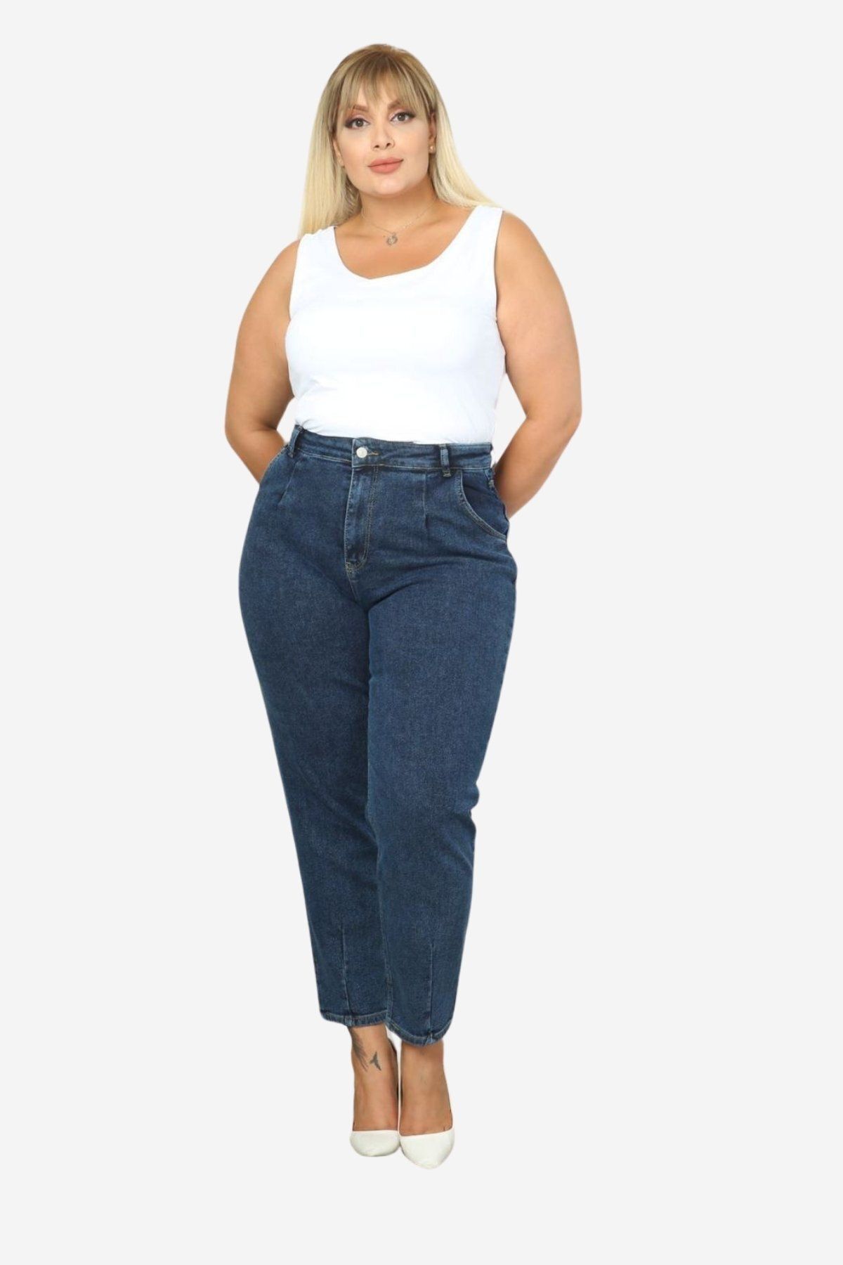 Mom Fit Jean Büyük Beden Yüksek Bel Carrot Kesim Dar Paça Pileli Esnek Kot Pantolon C600 Mavi Mom Fit Jean Büyük Beden Yüksek Bel Carrot Kesim Dar Paça Pileli Esnek Kot Pantolon C600 Mavi